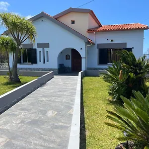 Do Monte Villa Porto Moniz